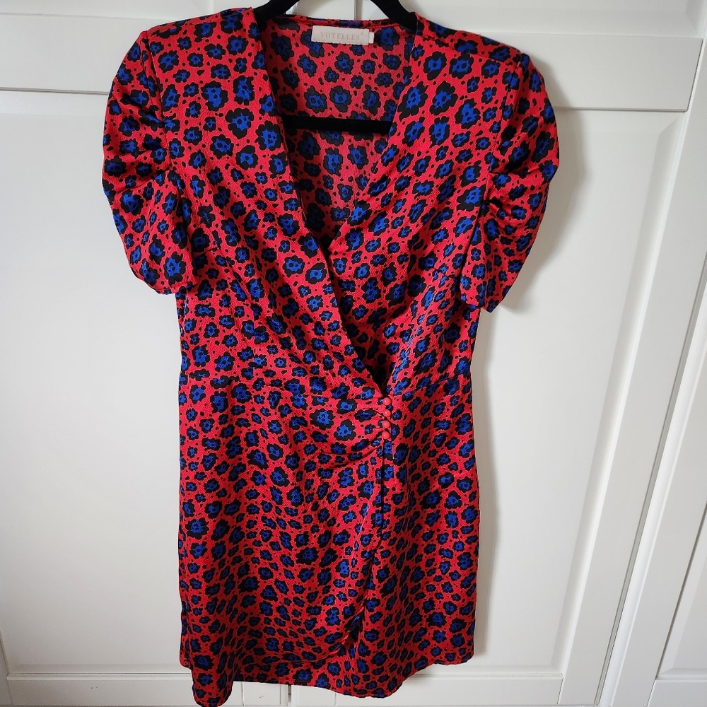 VOYELLES Floral wrap dress red and blue floral animal print Size S